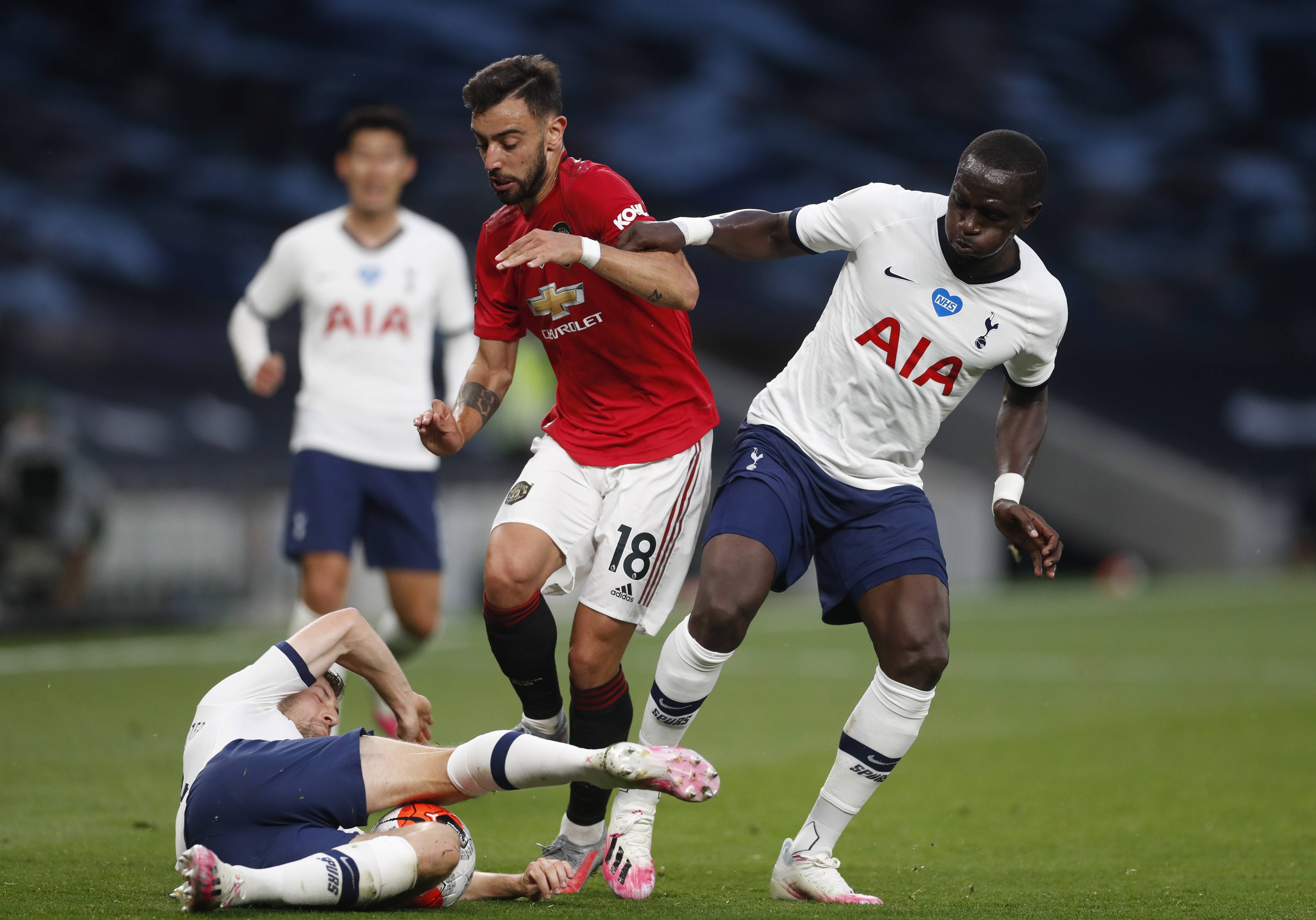 個足球界在 個足球界在