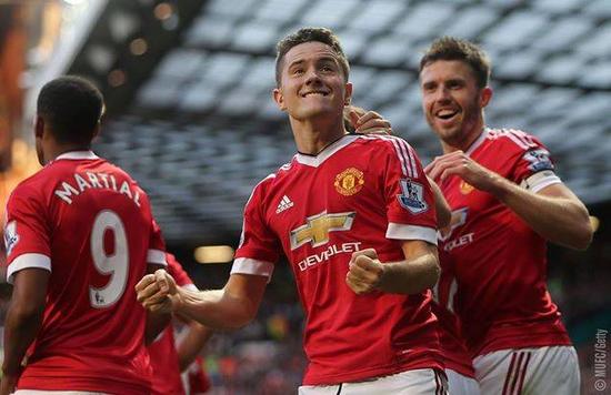 己的篮球梦 己的篮球梦